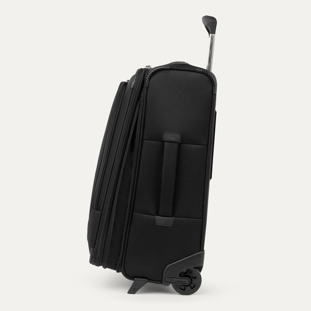 CrewTM Classic Carry-On Rollaboard®