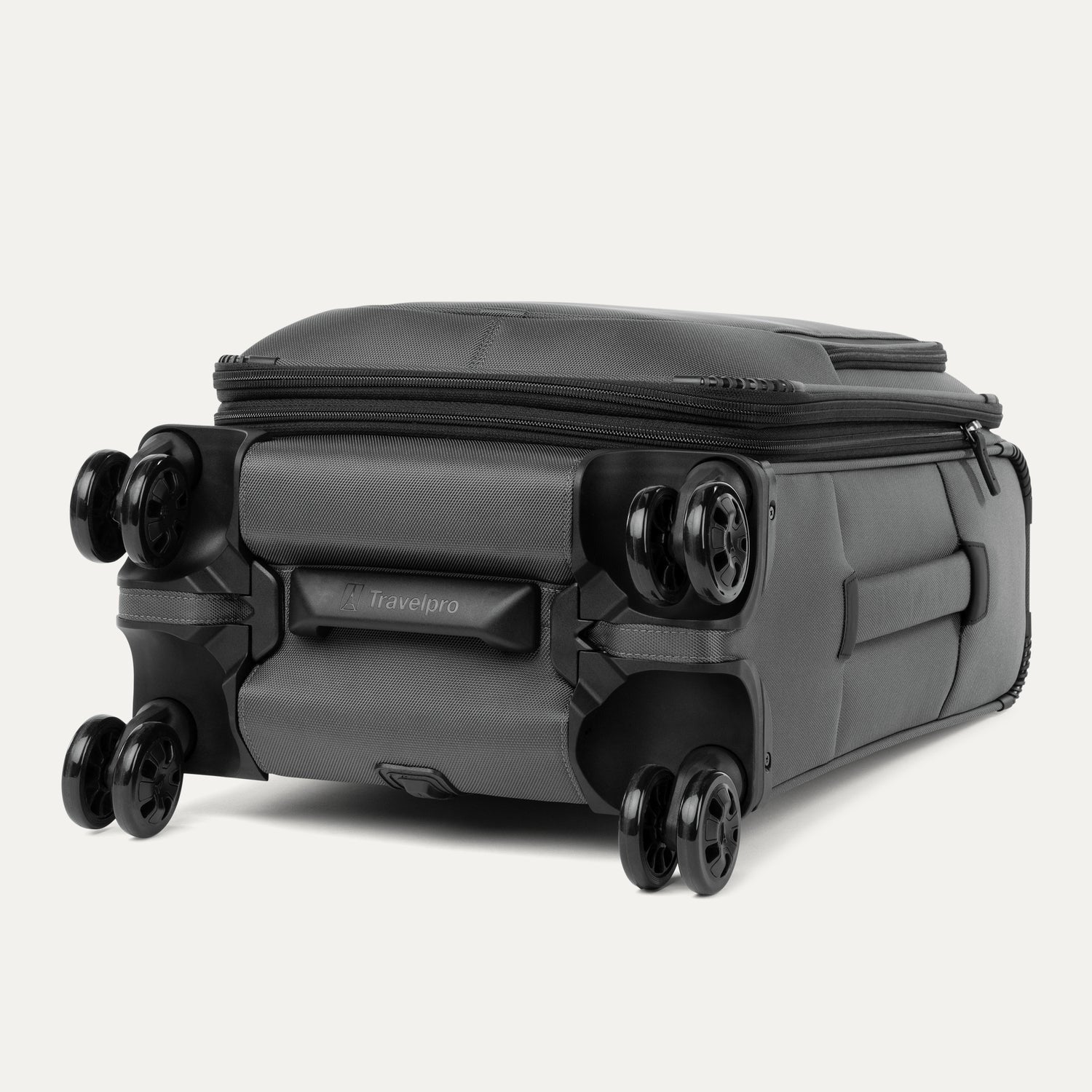 CrewTM Classic Compact Carry-On / Medium Check-In Set