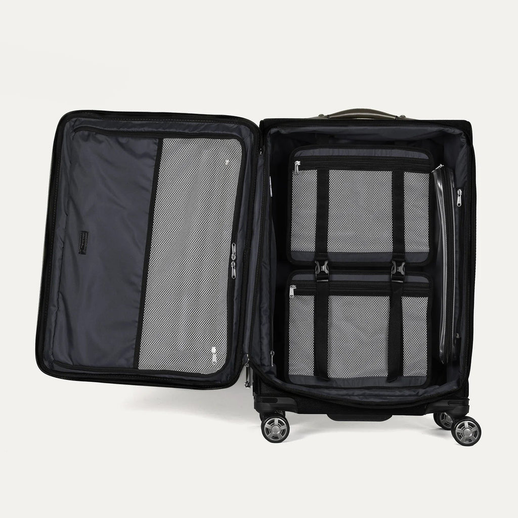 Platinum® Elite Medium Check-In Spinner