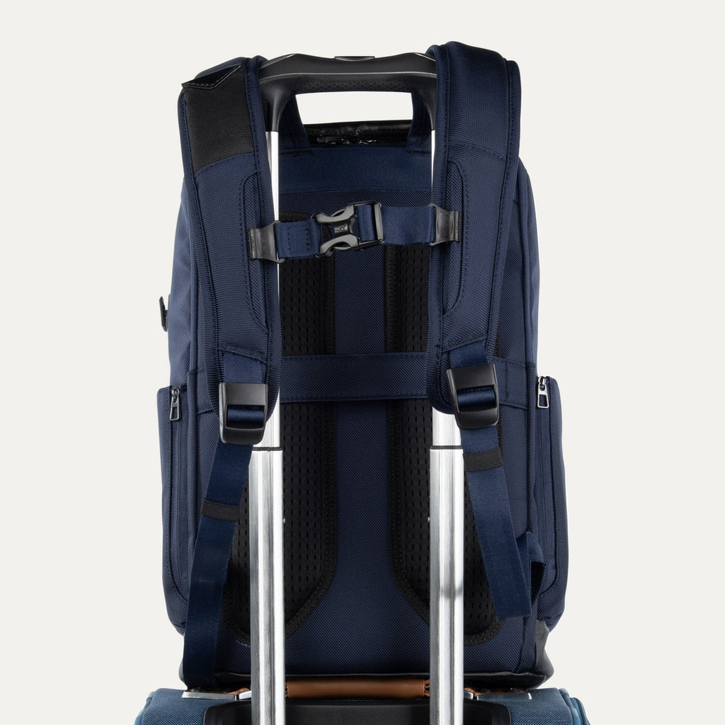 CrewTM Executive ChoiceTM 3 Medium Top Load Backpack