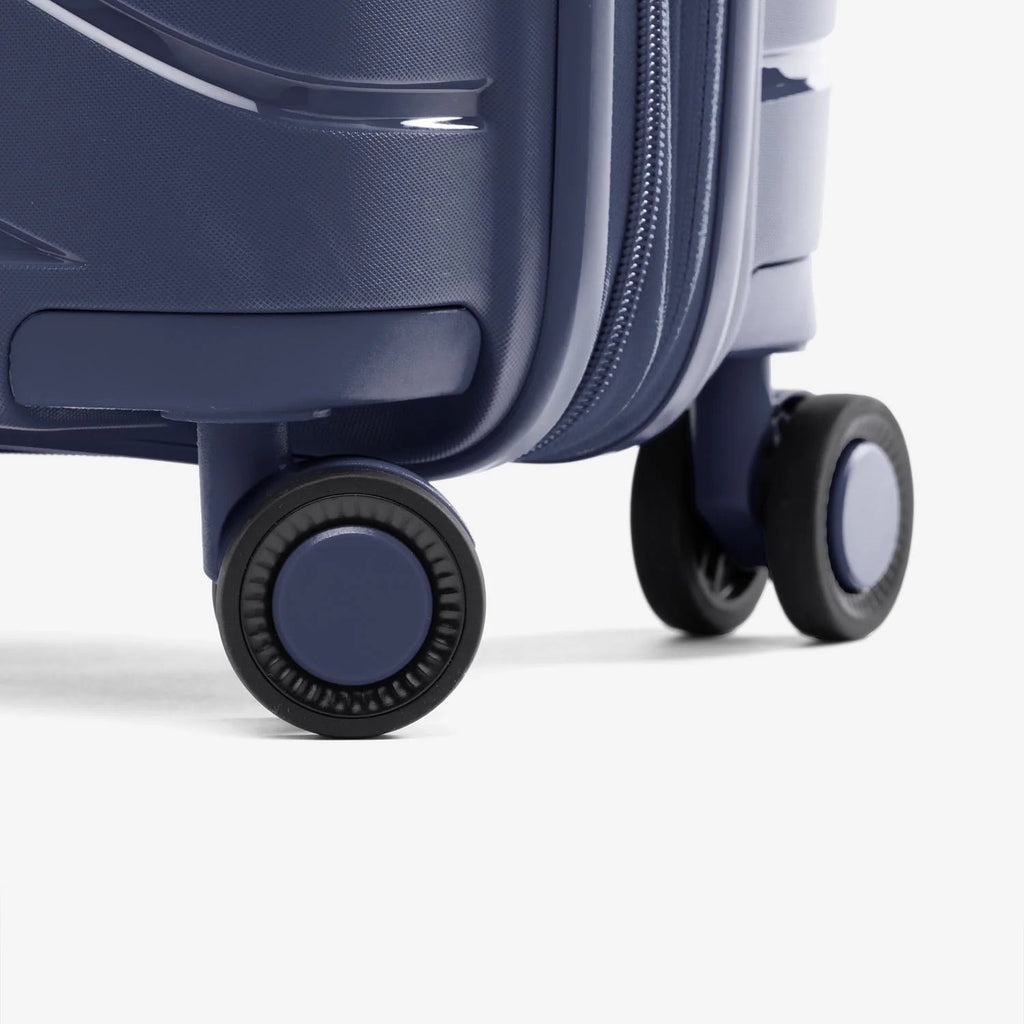 Atlantic® Carry-On / Medium Check-In Hardside Set