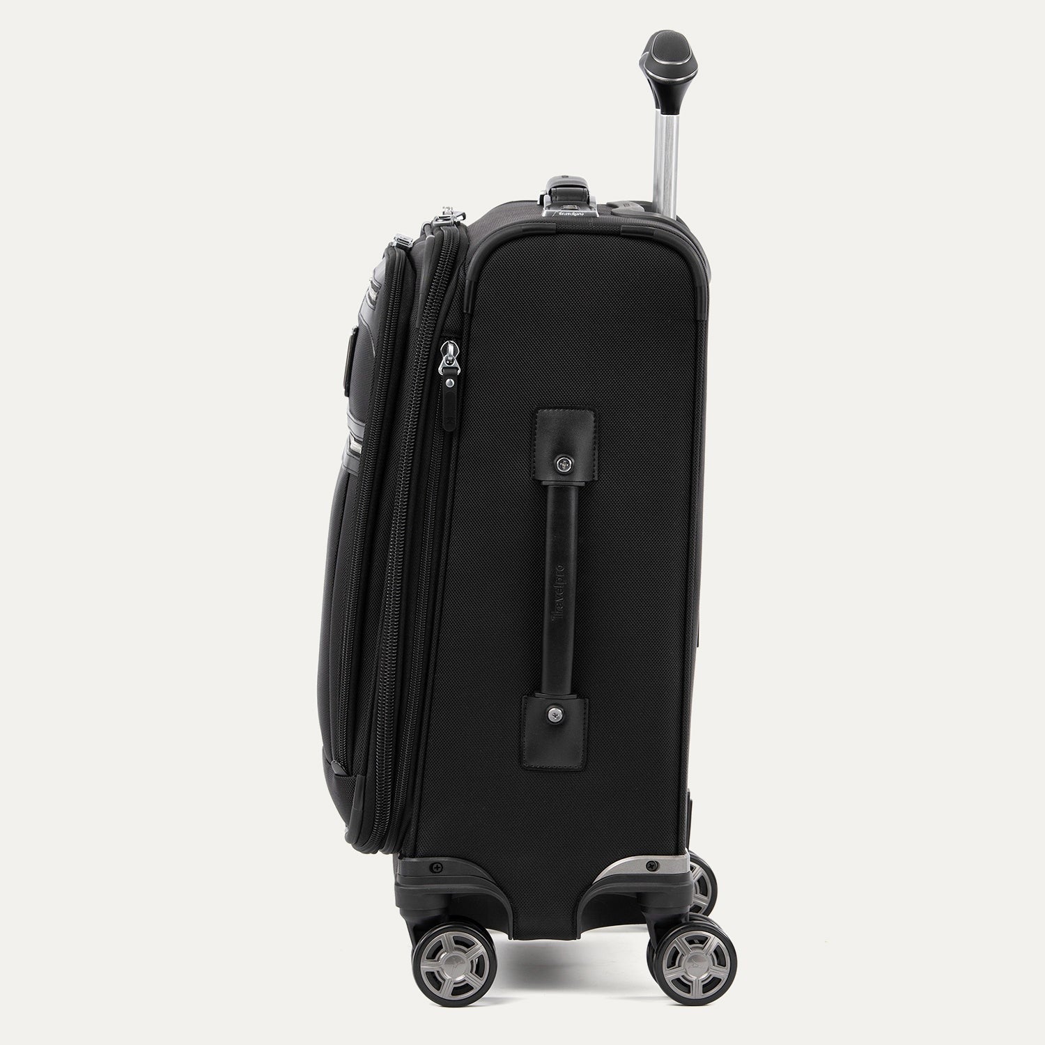 Platinum® Elite Carry-On Business Plus Spinner (USB-A Port Only)