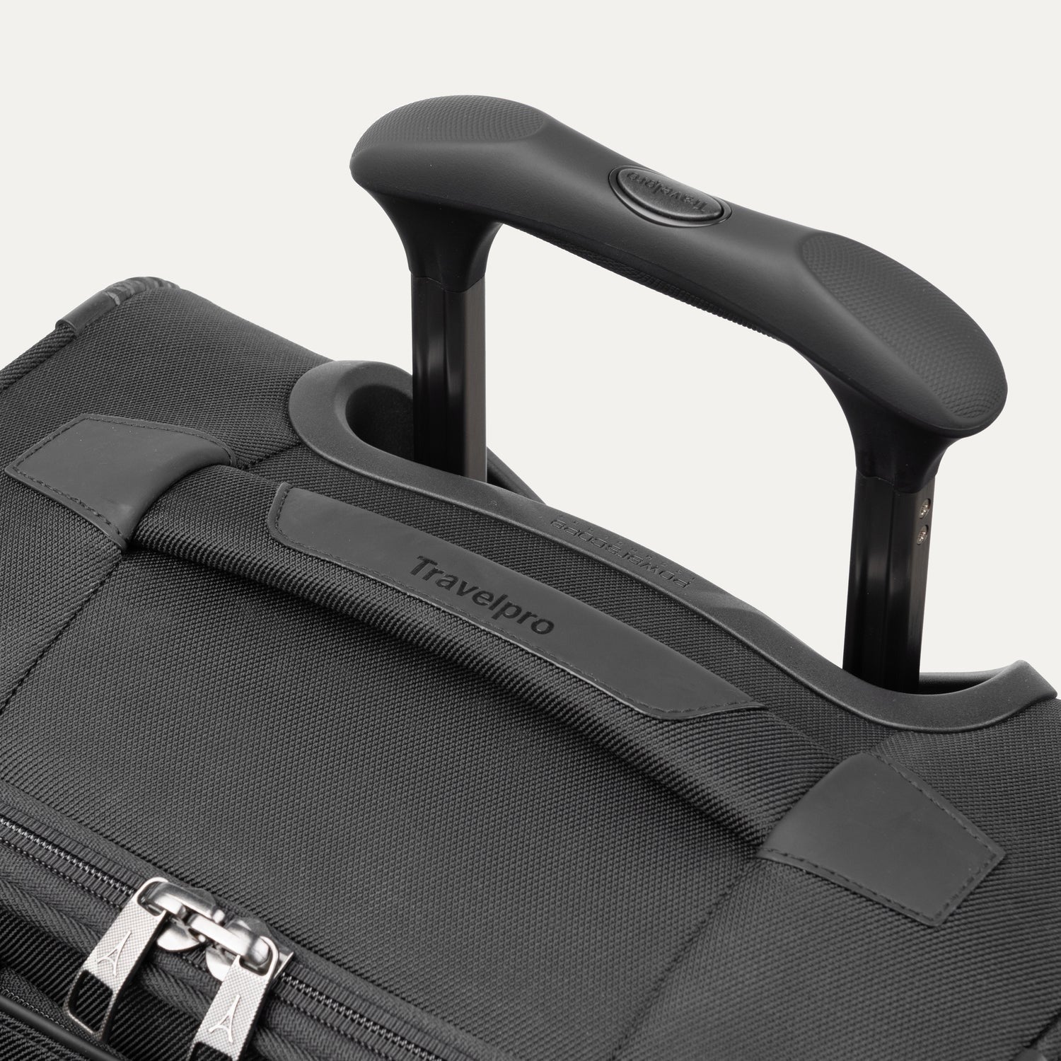 CrewTM Classic Carry-On / Medium Check-In Set