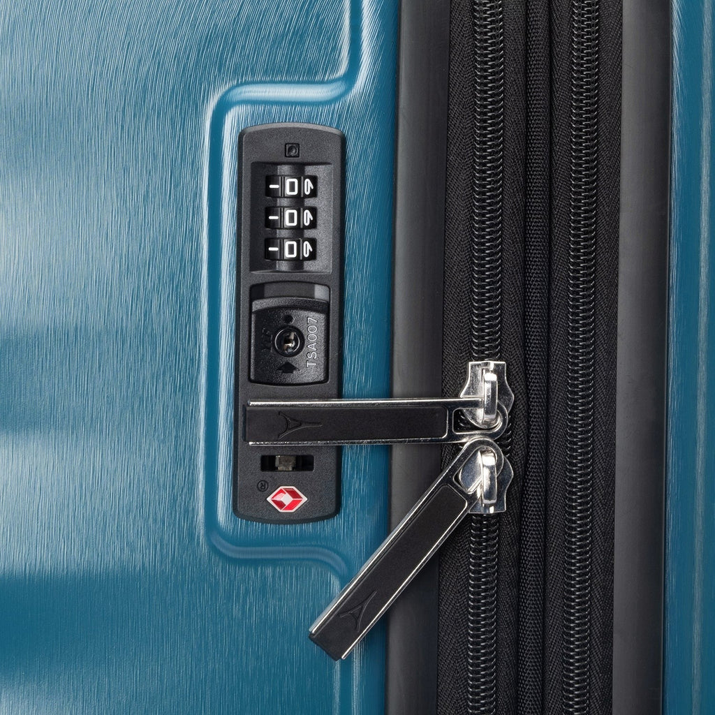 Maxlite® Air V2 Medium Check-In Hardside Spinner