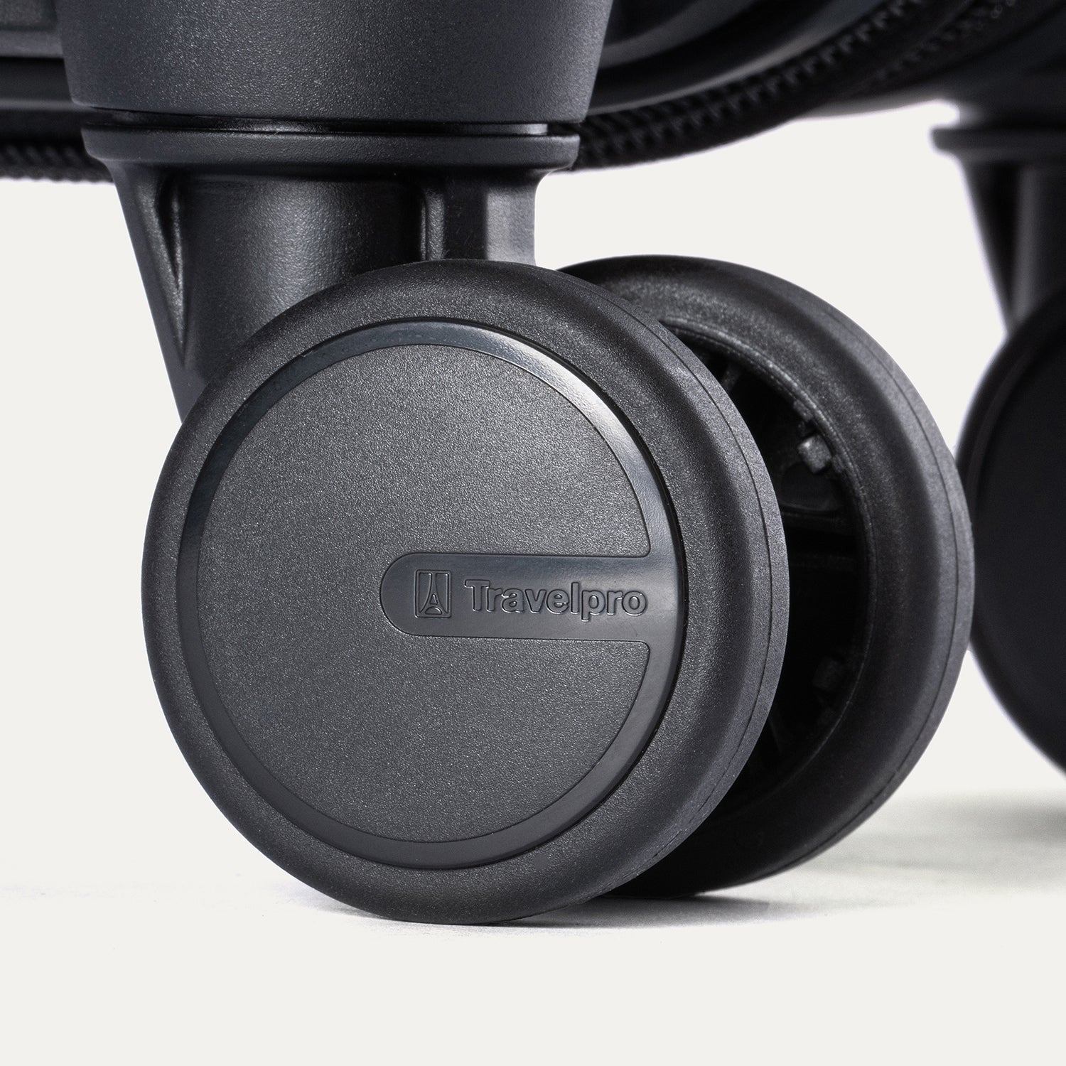 Maxlite® Air V2 Compact Carry-On / Medium Check-In Set