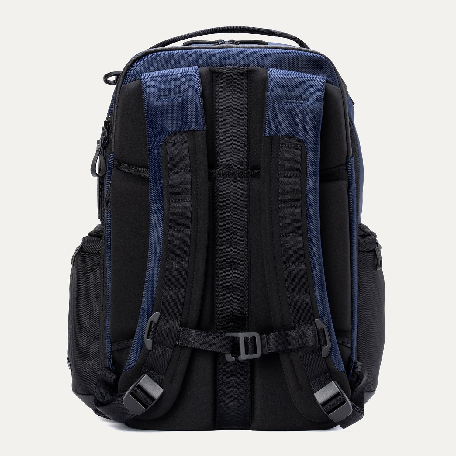 AltitudeTM Large Expandable Laptop Backpack 30-36L