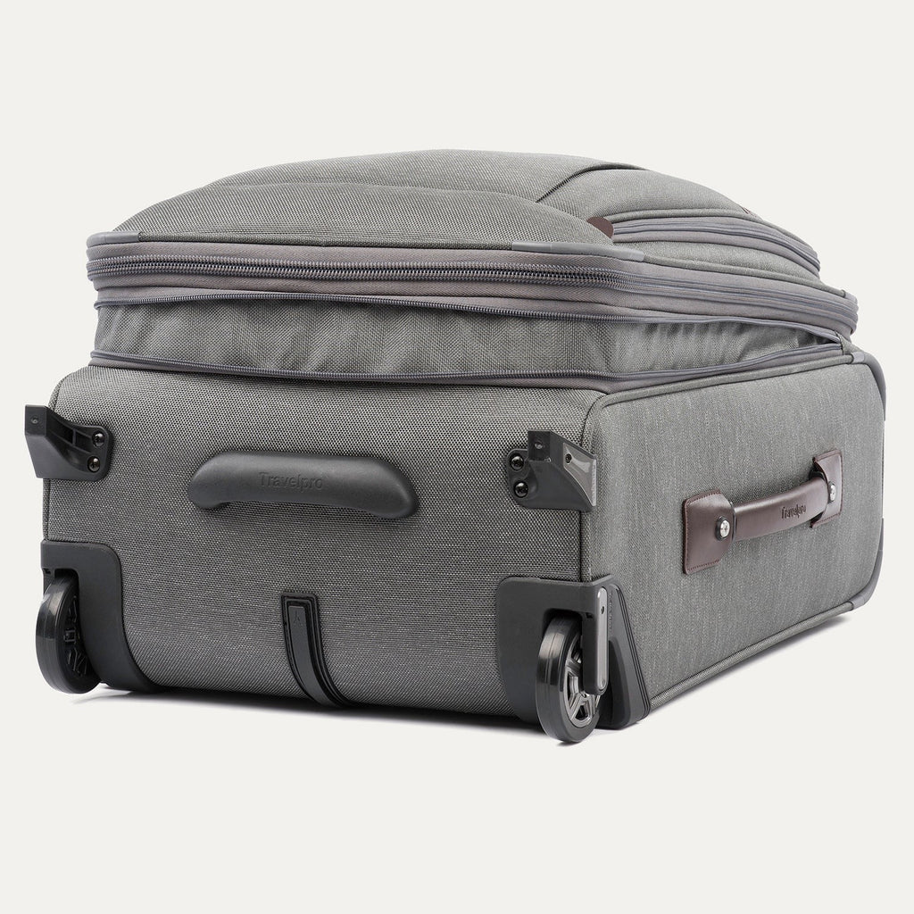 Platinum® Elite Carry-On Rollaboard/ Business Backpack Set