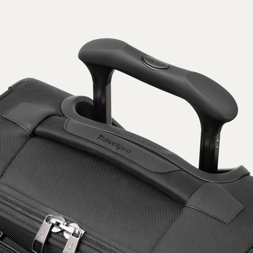 CrewTM Classic Compact Carry-On / Medium Check-In Set