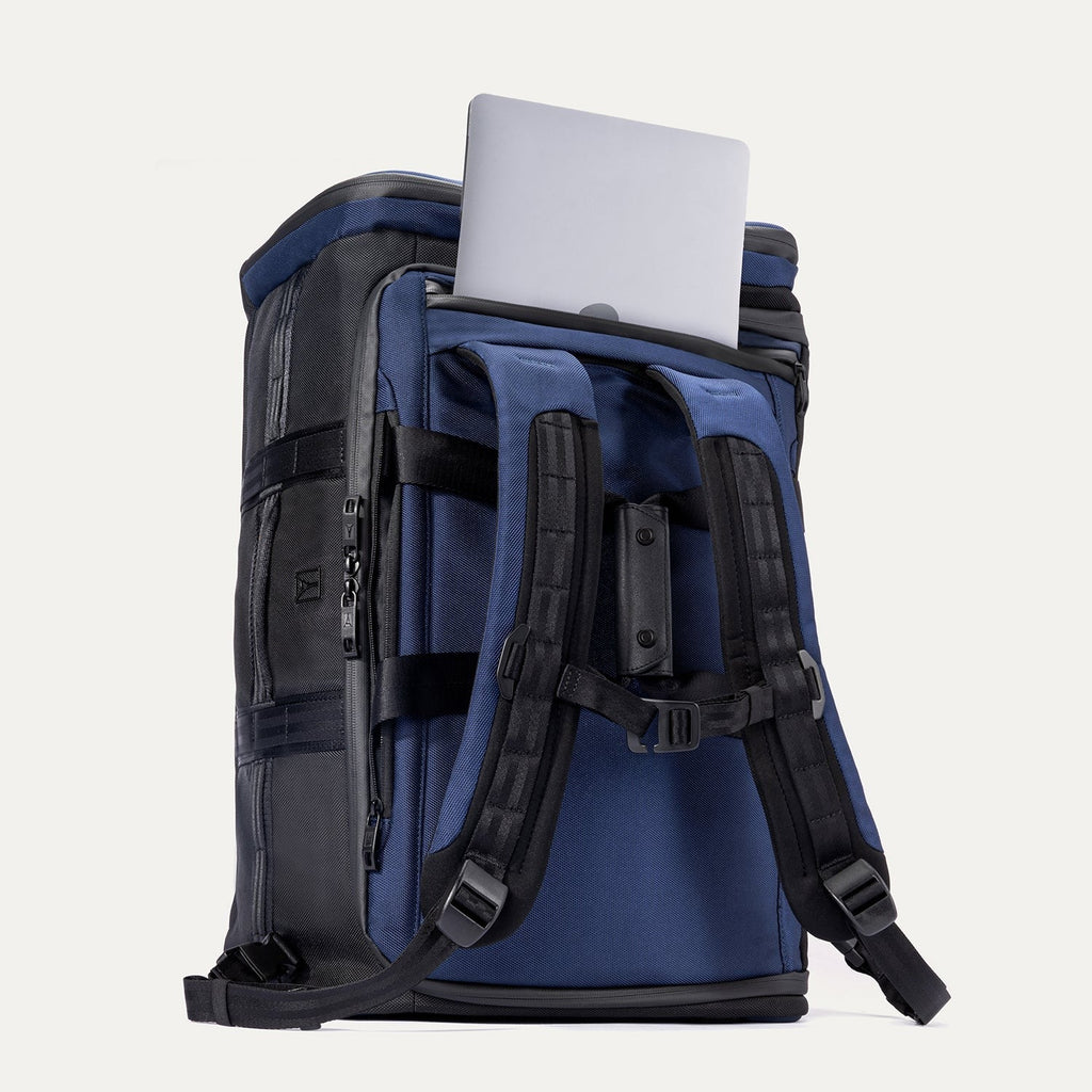 AltitudeTM Convertible Duffel/Backpack