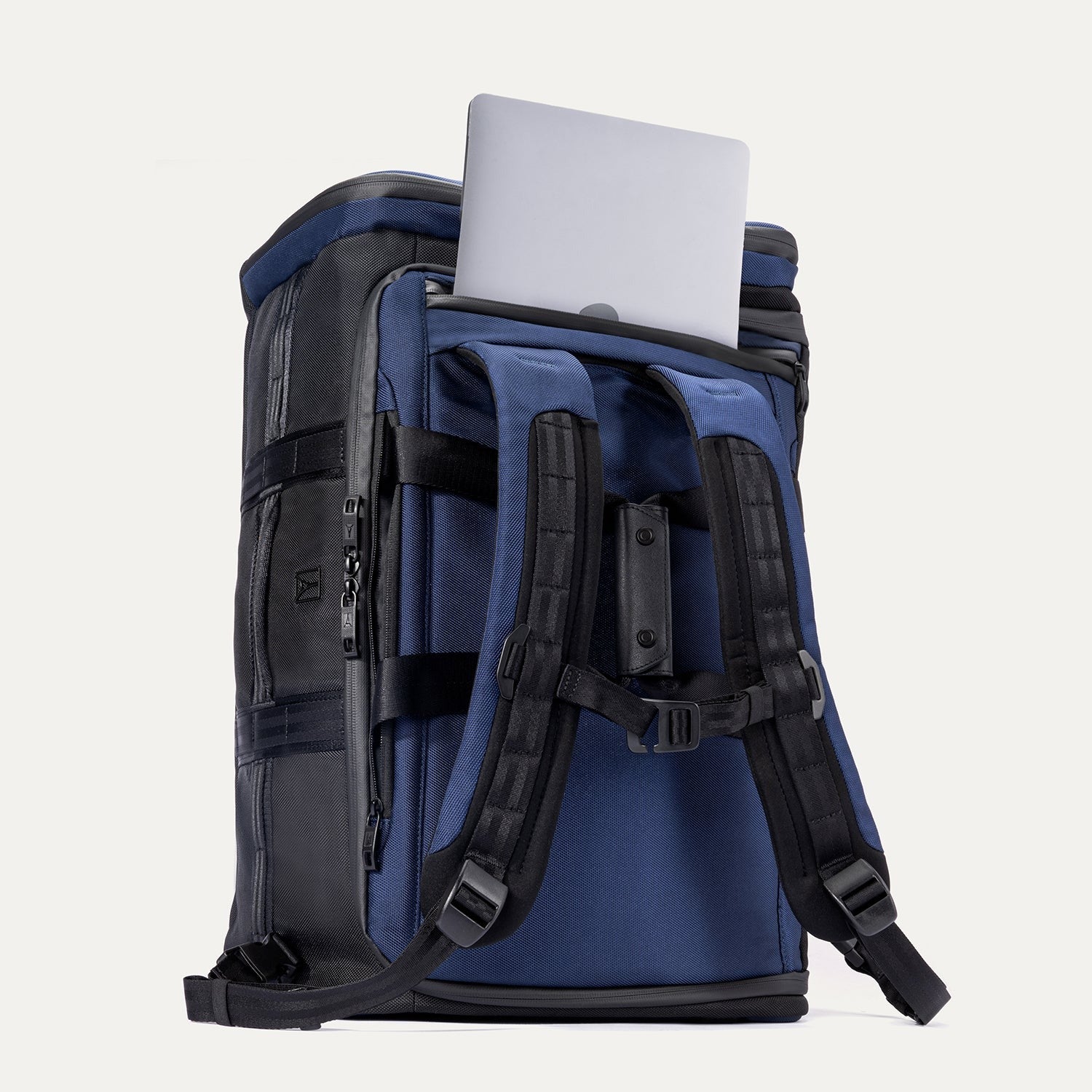 AltitudeTM Convertible Duffel/Backpack