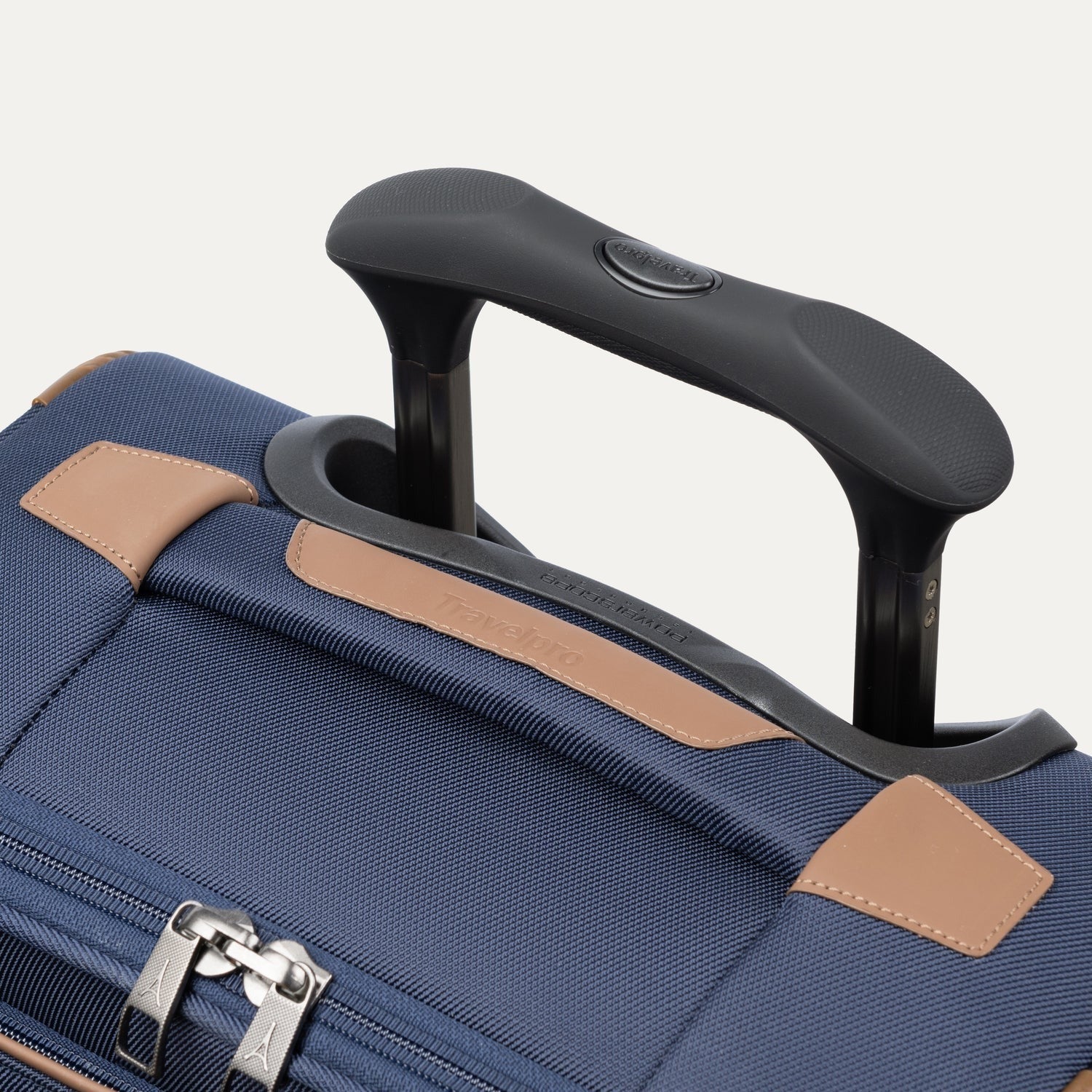 CrewTM Classic Compact Carry-On / Large Check-In Set