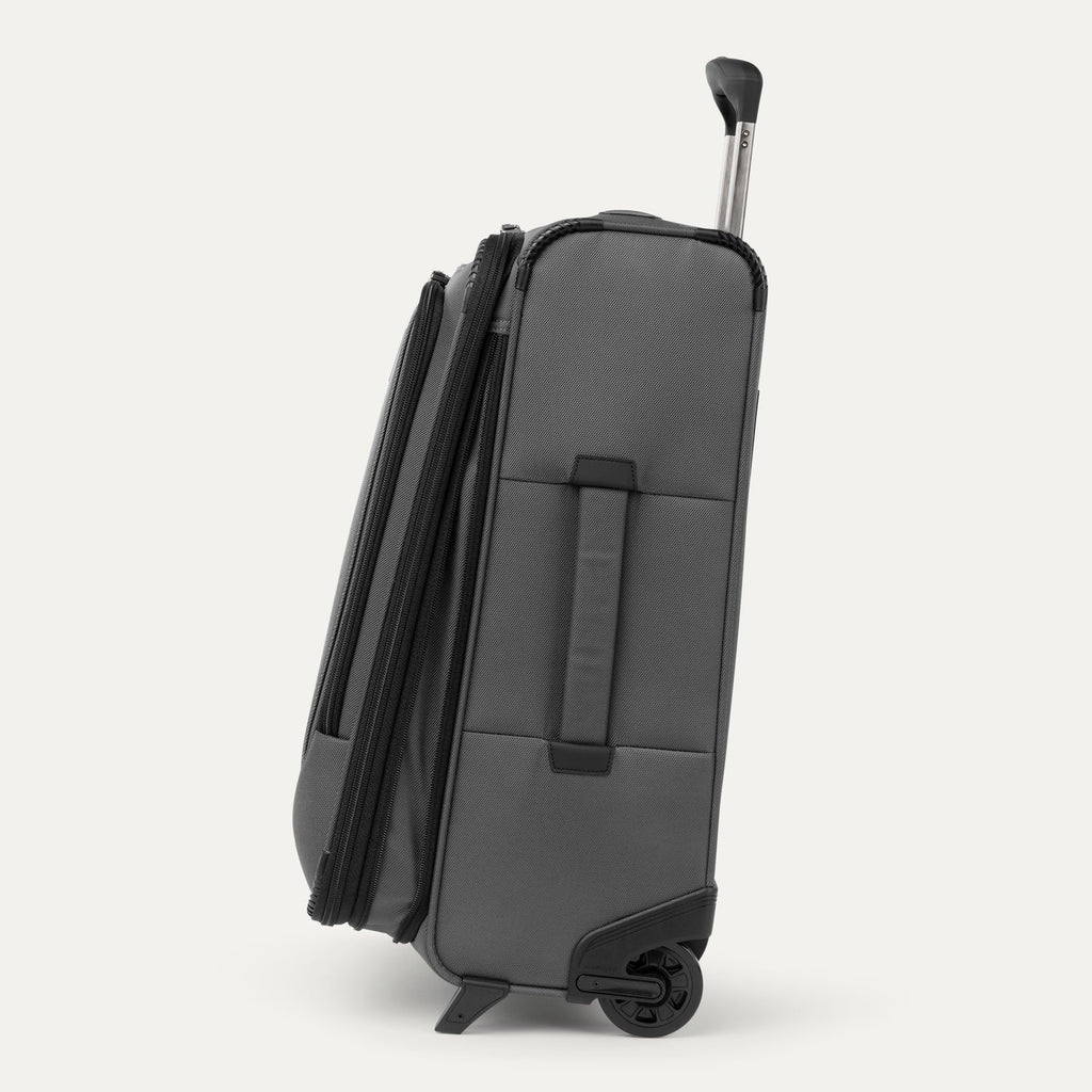 CrewTM Classic Carry-On Rollaboard®